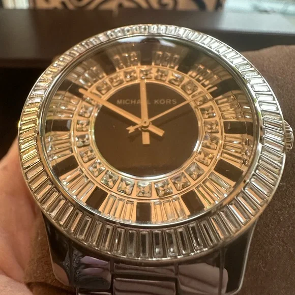 Michael Kors Black and Silver Timepiece - Picture 7 of 12